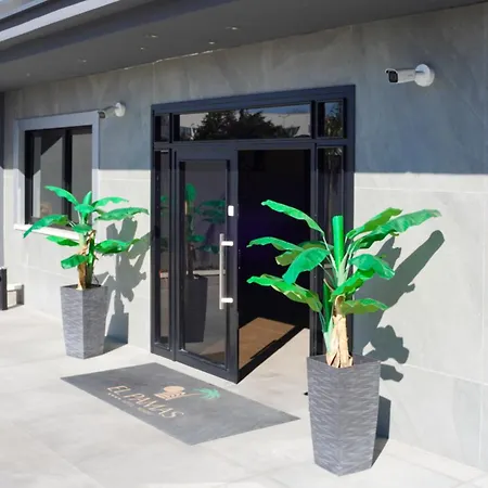 El Pamas Hotel